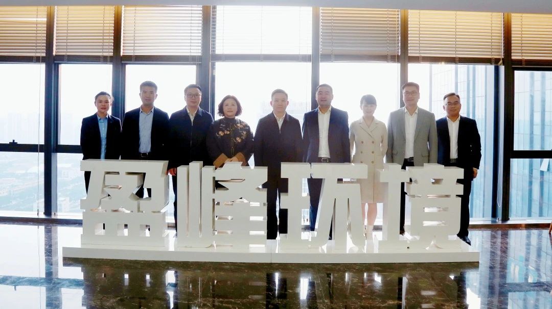 �����潭��������ίԱ�Ḩ��һ�й���CA88�����������